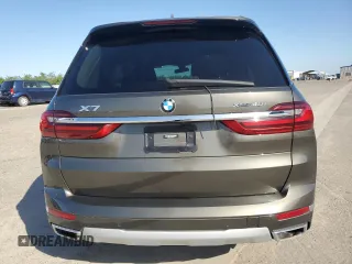 2021 BMW X7 xDrive40i z VIN 5UXCW2C04M9F03701, wystawiony jako Copart lot #52409985 z przebiegiem Nie podano mil oraz Szkody całkowita. Historia ofert i sprzedaży dostępna na DreamBid. Obrazek 6.