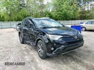 2018 Toyota RAV4 XLE with VIN 2T3RFREV7JW697470, listed as a Copart auction lot 52192305 with 109,420 mi miles and Salvage Title. Bid and sale history available at carsss.com. Image 12.