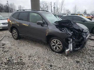 2021 Subaru Forester Premium z VIN JF2SKAJC9MH517873, wystawiony jako Copart lot #84837204 z przebiegiem 81 512 mil mil oraz Nie do naprawy • Non repairable. Historia ofert i sprzedaży dostępna na DreamBid. Obrazek 4.