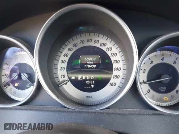2013 Mercedes-Benz C-Class C 250 Sport with VIN WDDGF4HB8DR269848, listed as a IAAI auction lot 40823352 with 110,439 mi miles. Bid and sale history available at carsss.com. Image 7.
