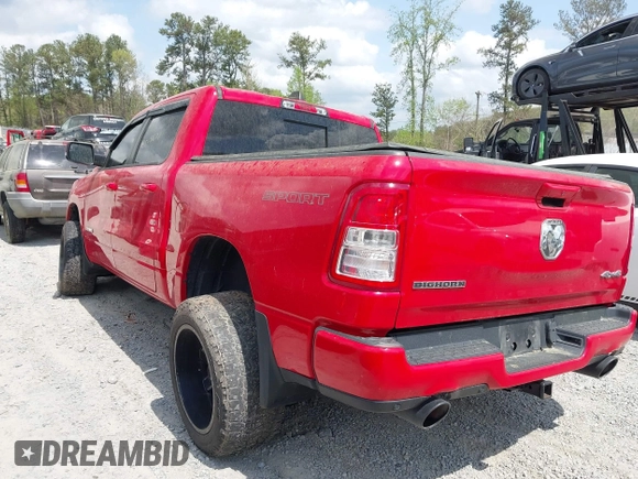 2020 Ram 1500 Big Horn z VIN 1C6SRFFT3LN301735, wystawiony jako IAAI lot #41954914 z przebiegiem 95 279 mil mil oraz . Historia ofert i sprzedaży dostępna na DreamBid. Obrazek 14.