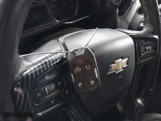 2019 Chevrolet Silverado 1500 LT with VIN 1GCPWCED3KZ215896, listed as a IAAI auction lot 41330797 with 117,972 mi miles. Bid and sale history available at carsss.com. Image 11.