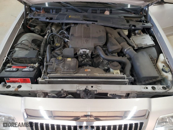 2011 Mercury Grand Marquis LS with VIN 2MEBM7FV5BX603862, listed as a Copart auction lot 85744834 with 98,644 mi miles and Salvage Title. Bid and sale history available at carsss.com. Image 11.