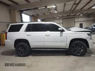 2017 Chevrolet Tahoe LT z VIN 1GNSCBKC8HR231679, wystawiony jako IAAI lot #42244271 z przebiegiem 139 222 mil mil oraz . Historia ofert i sprzedaży dostępna na DreamBid. Obrazek 14.