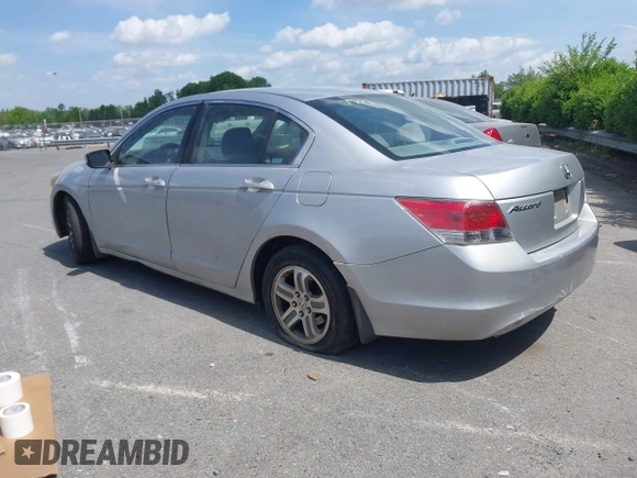 2008 Honda Accord LX z VIN 1HGCP26328A081564, wystawiony jako IAAI lot #42069357 z przebiegiem 294 606 mil mil oraz . Historia ofert i sprzedaży dostępna na DreamBid. Obrazek 3.