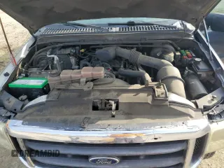2001 Ford Super Duty F-250 XL with VIN 1FTNW20L91EC30747, listed as a Copart auction lot 46121745 with 128,629 mi miles and Salvage Title. Bid and sale history available at carsss.com. Image 11.