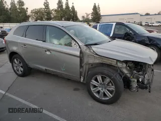 2016 Volvo XC60 T6 Drive-E z VIN YV449MDK4G2856889, wystawiony jako Copart lot #83114094 z przebiegiem 126 561 mil mil oraz Szkoda całkowita • Salvage title. Historia ofert i sprzedaży dostępna na DreamBid. Obrazek 4.