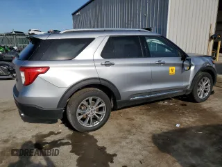 2022 Ford Explorer Limited with VIN 1FMSK8FHXNGA22256, listed as a Copart auction lot 55869995 with 102,919 mi miles and Salvage title. Bid and sale history available at DreamBid. Image 3.