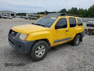 2005 Nissan Xterra SE z VIN 5N1AN08WX5C620712, wystawiony jako Copart lot #57815735 z przebiegiem 203 340 mil mil oraz Szkoda całkowita • Salvage title. Historia ofert i sprzedaży dostępna na DreamBid. Obrazek 1.