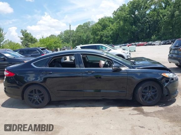 2016 Ford Fusion SE z VIN 1FA6P0HD4G5112316, wystawiony jako IAAI lot #42590912 z przebiegiem 111 204 mil mil oraz . Historia ofert i sprzedaży dostępna na DreamBid. Obrazek 13.