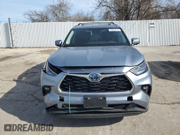 2023 Toyota Highlander Hybrid Limited with VIN 5TDXBRCH8PS597517, listed as a Copart auction lot 43816715 with 14,215 mi miles and Salvage title. Bid and sale history available at DreamBid. Image 5.