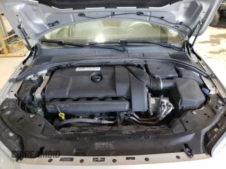 2014 Volvo XC70 T6 with VIN YV4902BZXE1175238, listed as a Copart auction lot 53198745 with 215,020 mi miles and Clean Title. Bid and sale history available at DreamBid. Image 12.