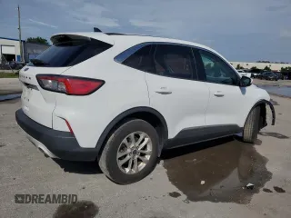 2021 Ford Escape SE with VIN 1FMCU0G66MUA33509, listed as a Copart auction lot 63328815 with 67,219 mi miles and Salvage title. Bid and sale history available at DreamBid. Image 3.