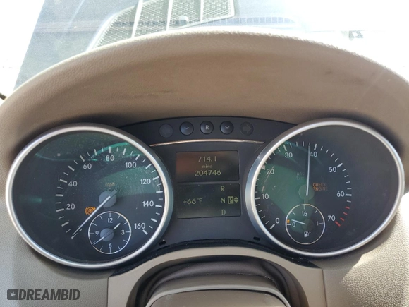 2006 Mercedes-Benz M-Class 5.0L with VIN 4JGBB75E66A065210, listed as a Copart auction lot 49834045 with 204,746 mi miles and Salvage Title. Bid and sale history available at carsss.com. Image 9.