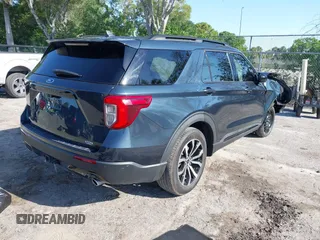 2022 Ford Explorer ST-Line z VIN 1FMSK7KH9NGB68860, wystawiony jako IAAI lot #42287420 z przebiegiem 25 579 mil mil oraz . Historia ofert i sprzedaży dostępna na DreamBid. Obrazek 4.