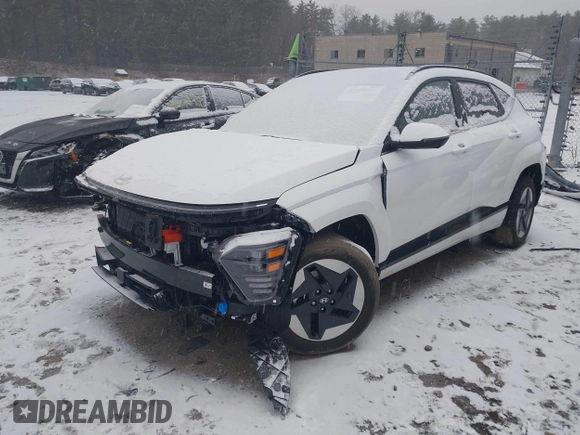 2025 Hyundai Kona Limited with VIN KM8HE3A60SU018112, listed as a IAAI auction lot 41165981 with 4,321 mi miles and . Bid and sale history available at DreamBid. Image 18.