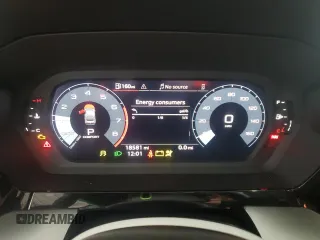 2024 Audi A3 Premium z VIN WAUAUDGY2RA127557, wystawiony jako Copart lot #58738645 z przebiegiem 18 581 mil mil oraz Tytuł czysty. Historia ofert i sprzedaży dostępna na DreamBid. Obrazek 9.