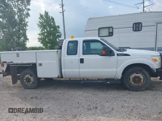 2011 Ford F-350 XL with VIN 1FD7X3A62BEC97501, listed as a IAAI auction lot 42223063 with 171,111 mi miles and . Bid and sale history available at DreamBid. Image 13.