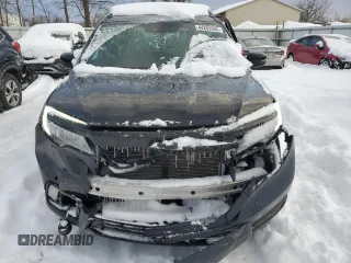 2021 Honda Passport Touring with VIN 5FNYF8H95MB018665, listed as a Copart auction lot 44263555 with 102,458 mi miles and Salvage Title. Bid and sale history available at carsss.com. Image 5.