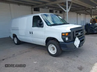 2010 Ford Econoline Cargo Commercial z VIN 1FTNE1EW4ADA91939, wystawiony jako IAAI lot #42156334 z przebiegiem 311 000 mil mil oraz . Historia ofert i sprzedaży dostępna na DreamBid. Obrazek 1.