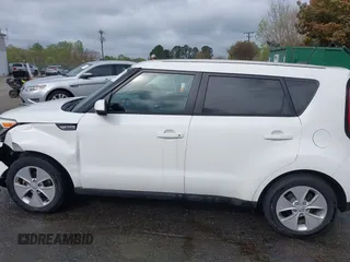 2016 Kia Soul with VIN KNDJN2A20G7266119, listed as a IAAI auction lot 41966792 with 176,706 mi miles and . Bid and sale history available at DreamBid. Image 14.