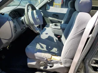 2003 Ford F-150 XLT with VIN 1FTRW08L63KB47470, listed as a Copart auction lot 50400055 with 223,859 mi miles and Salvage Title. Bid and sale history available at carsss.com. Image 7.