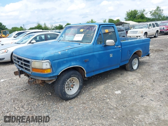 1992 Ford F-150 с VIN 1FTDF15N8NNA04687, выставлен на аукционе IAAI как лот 42452344 с пробегом Не указан миль и . История ставок и продаж доступна на DreamBid. Изображение 2.