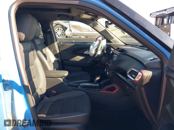 2023 Chevrolet TrailBlazer RS with VIN KL79MTSL4PB215994, listed as a IAAI auction lot 41208839 with 41,206 mi miles and . Bid and sale history available at DreamBid. Image 5.