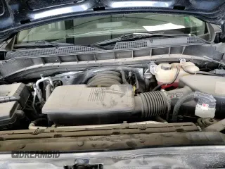 2020 Chevrolet Silverado 1500 Custom z VIN 1GCRYBEH8LZ218875, wystawiony jako Copart lot #54424665 z przebiegiem 58 022 mil mil oraz Szkoda całkowita • Salvage title. Historia ofert i sprzedaży dostępna na DreamBid. Obrazek 13.