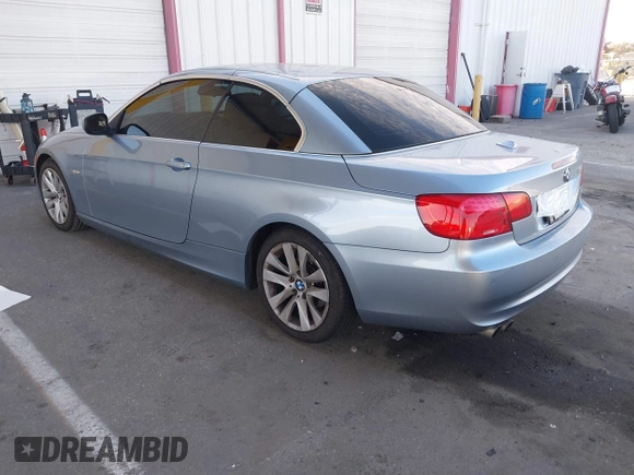 2011 BMW 3 Series 328i with VIN WBADW3C58BE541521, listed as a IAAI auction lot 41631382 with 112,396 mi miles. Bid and sale history available at carsss.com. Image 3.