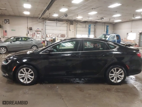 2015 Chrysler 200 Limited with VIN 1C3CCCAB9FN503886, listed as a IAAI auction lot 41584971 with 126,206 mi miles. Bid and sale history available at carsss.com. Image 14.