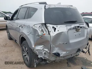 2018 Toyota RAV4 XLE с VIN 2T3WFREV0JW409842, выставлен на аукционе IAAI как лот 42057521 с пробегом 145 915 миль миль и . История ставок и продаж доступна на DreamBid. Изображение 6.