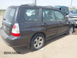 2008 Subaru Forester X z VIN JF1SG65658H726346, wystawiony jako IAAI lot #41723443 z przebiegiem 158 286 mil mil oraz . Historia ofert i sprzedaży dostępna na DreamBid. Obrazek 4.