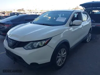 2019 Nissan Rogue Sport SV with VIN JN1BJ1CP6KW217933, listed as a IAAI auction lot 41657555 with 72,574 mi miles. Bid and sale history available at carsss.com. Image 2.