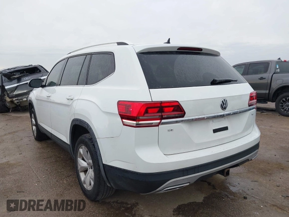 2018 Volkswagen Atlas SE с VIN 1V2DR2CA1JC587959, выставлен на аукционе IAAI как лот 42190292 с пробегом 93 832 миль миль и . История ставок и продаж доступна на DreamBid. Изображение 3.