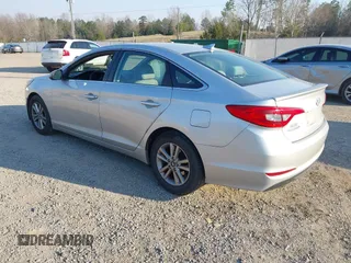 2016 Hyundai Sonata SE with VIN 5NPE24AF4GH352926, listed as a IAAI auction lot 41689726 with 176,187 mi miles and . Bid and sale history available at DreamBid. Image 3.