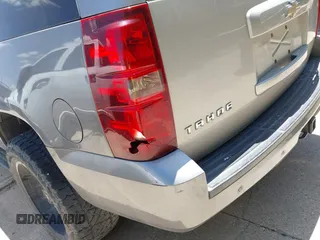 2007 Chevrolet Tahoe LT with VIN 1GNFC13007J405418, listed as a IAAI auction lot 42631830 with 225,156 mi miles and . Bid and sale history available at DreamBid. Image 6.