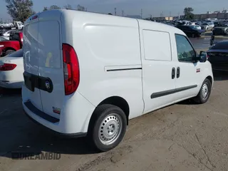 2022 Ram ProMaster City Wagon with VIN ZFBHRFAB8N6Y72042, listed as a IAAI auction lot 41599076 with 38,473 mi miles. Bid and sale history available at carsss.com. Image 4.