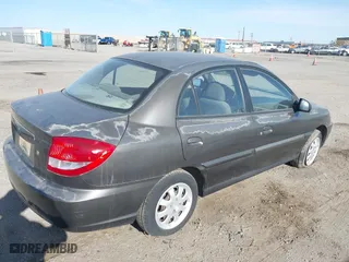 2004 Kia Rio with VIN KNADC125246339415, listed as a IAAI auction lot 41978078 with 127,727 mi miles. Bid and sale history available at carsss.com. Image 4.