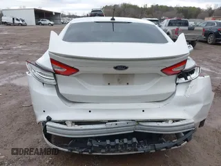 2014 Ford Fusion SE with VIN 3FA6P0HR3ER128514, listed as a IAAI auction lot 41579517 with 160,872 mi miles. Bid and sale history available at carsss.com. Image 6.