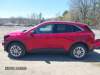 2020 Ford Escape SE with VIN 1FMCU9G64LUB29416, listed as a IAAI auction lot 42049601 with 25,881 mi miles. Bid and sale history available at carsss.com. Image 15.