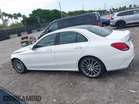 2016 Mercedes-Benz C 300 with VIN 55SWF4JB5GU131922, listed as a IAAI auction lot 42014152 with 52,041 mi miles and . Bid and sale history available at carsss.com. Image 15.