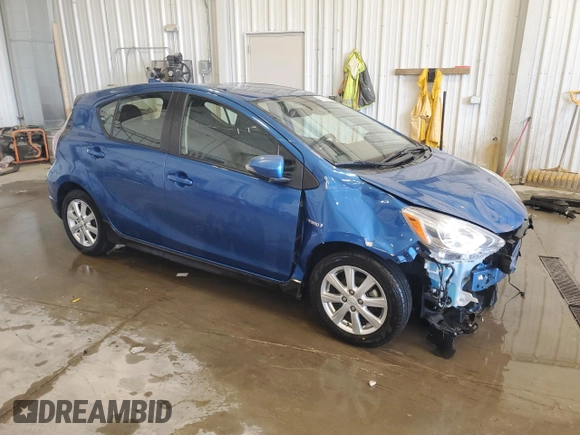 2017 Toyota Prius One with VIN JTDKDTB3XH1590946, listed as a Copart auction lot 55659035 with 93,192 mi miles and Salvage title. Bid and sale history available at DreamBid. Image 4.