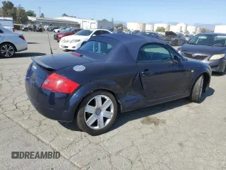 2004 Audi TT z VIN TRUTC28N441004820, wystawiony jako Copart lot #59420835 z przebiegiem 152 988 mil mil oraz Szkoda całkowita • Salvage title. Historia ofert i sprzedaży dostępna na DreamBid. Obrazek 3.