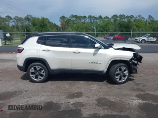 2018 Jeep Compass Limited with VIN 3C4NJDCB6JT178250, listed as a IAAI auction lot 42468751 with 142,502 mi miles and . Bid and sale history available at DreamBid. Image 12.
