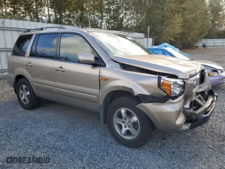 2006 Honda Pilot EX-L with VIN 5FNYF28586B048997, listed as a Copart auction lot 71120924 with 215,080 mi miles and Salvage Title. Bid and sale history available at carsss.com. Image 4.