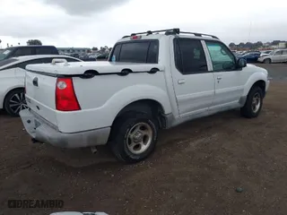 2005 Ford Explorer Sport Trac XLS with VIN 1FMZU67K85UA47665, listed as a IAAI auction lot 41559468 with 124,061 mi miles. Bid and sale history available at carsss.com. Image 4.