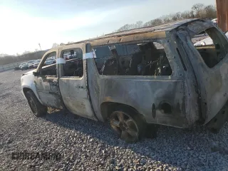2008 Chevrolet Suburban 2LT with VIN 3GNFC16038G194438, listed as a Copart auction lot 46873265 with Not provided miles and Non repairable. Bid and sale history available at DreamBid. Image 2.