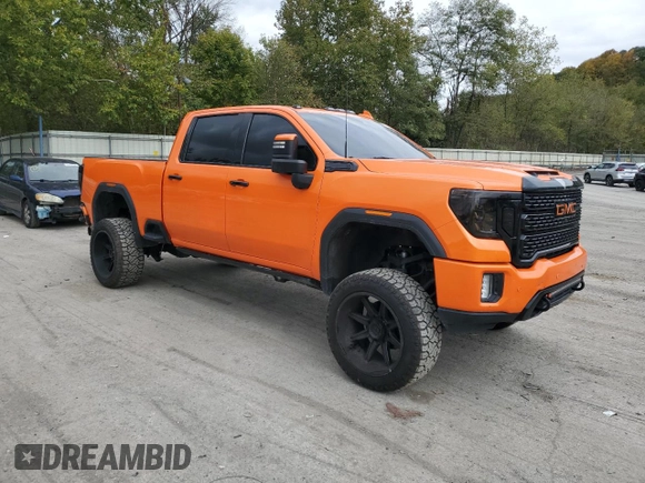 2021 GMC Sierra 3500HD Denali z VIN 1GT49WEY3MF113372, wystawiony jako Copart lot #74920824 z przebiegiem 26 900 mil mil oraz Szkoda całkowita • Salvage title. Historia ofert i sprzedaży dostępna na DreamBid. Obrazek 4.