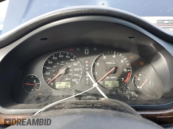 2003 Subaru Legacy L with VIN 4S3BH635737302487, listed as a Copart auction lot 41488165 with 203,760 mi miles and Clean title. Bid and sale history available at DreamBid. Image 9.